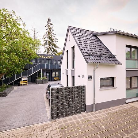 Xzllenz - 4 Schlafzimmer, Zentral, Parken, U-Bahn, 2 Baeder, 4 Smart-Tv, Optional Einzelbett Нюрнберг Екстериор снимка